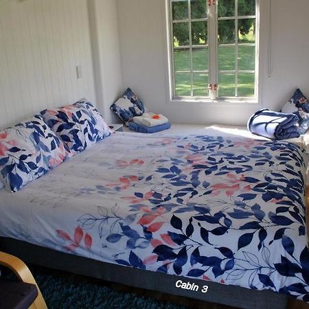 Palm Drive 'Cozy Cabins' Kerikeri Exterior photo